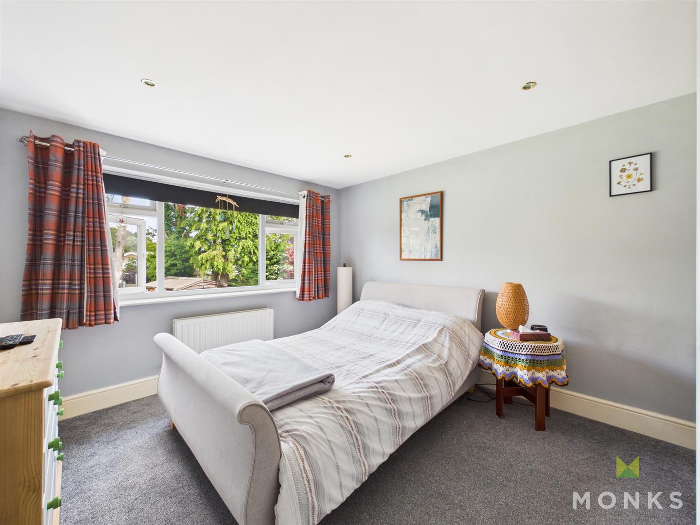 6 Monkmoor Avenue, Oswestry, SY11 2LD SSTC